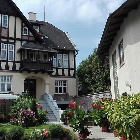 Apartamento Haus Zu Den Zwei Eichen Perchtoldsdorf Exterior foto